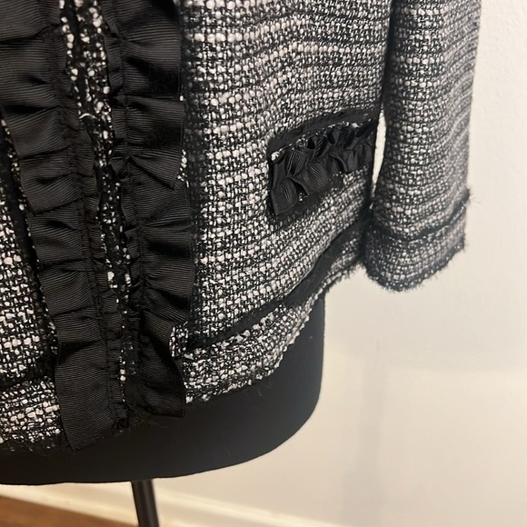 Apostrophe Plus Size Elegant Cotton Blend Blazer, Sz. 16P. - Picture 10 of 13